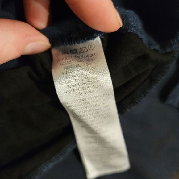 5/$25 French Connection for Le Tote Sleeveless V-Neck Blouse Sheer Hem NWOT - Picture 7 of 7